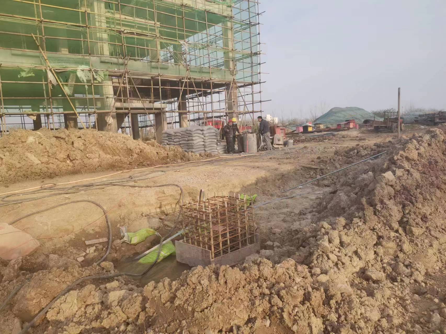 九龙当桥梁出现裂缝的时候应该及时加固修补